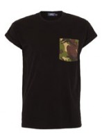BLACK CAMO POCKET ROLL T-SHIRT